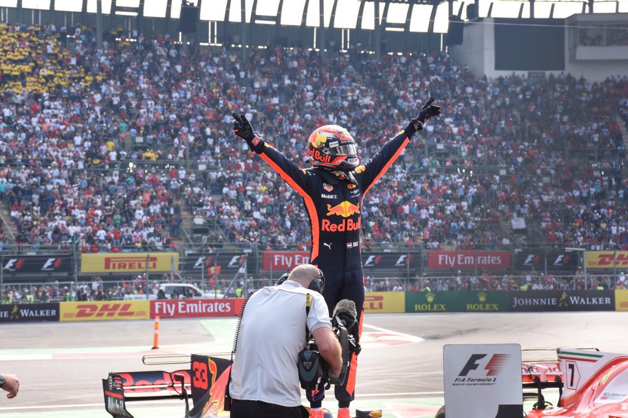 Max Verstappen Se Lleva El Podio Del Formula 1 Gran Premio De MÉxico 2017tm Y Hamilton Se 5964