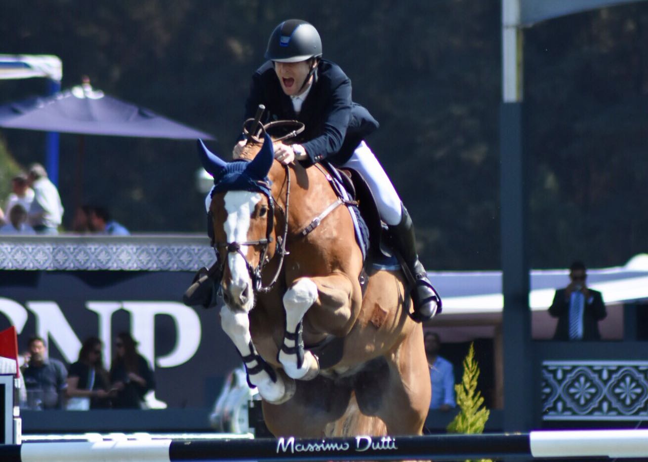 Gana belga Devos prueba estelar del Longines Global Champions Tour