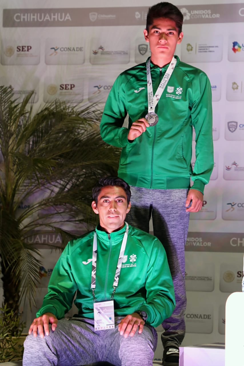 Emiliano Pérez 1500m plata.jpeg