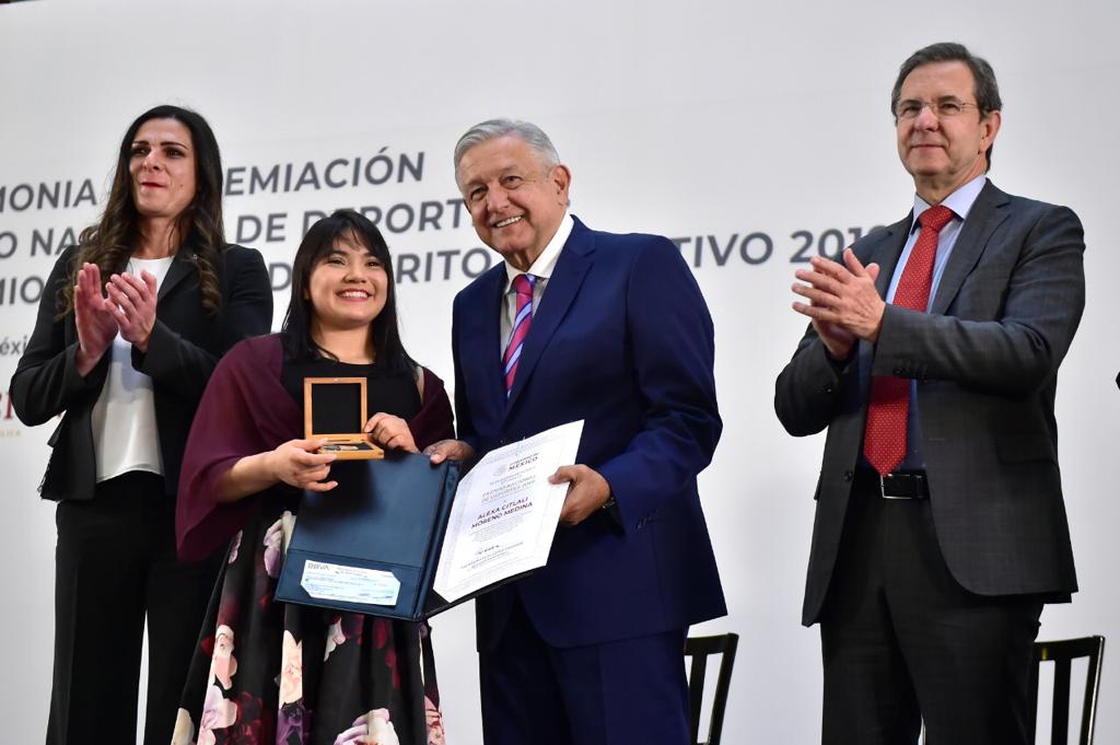Foto_2_Entrega_Premio_Nacional_de_Deportes_y_Premio_Nacional_de_M_rito_Deportivo_2019.jpg